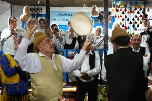 بازدید پزشکیان از نمایشگاه توانمندی&zwnj;های روستایی و عشایری کشور