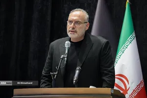 افشین علا شاعر و نویسنده ایرانی