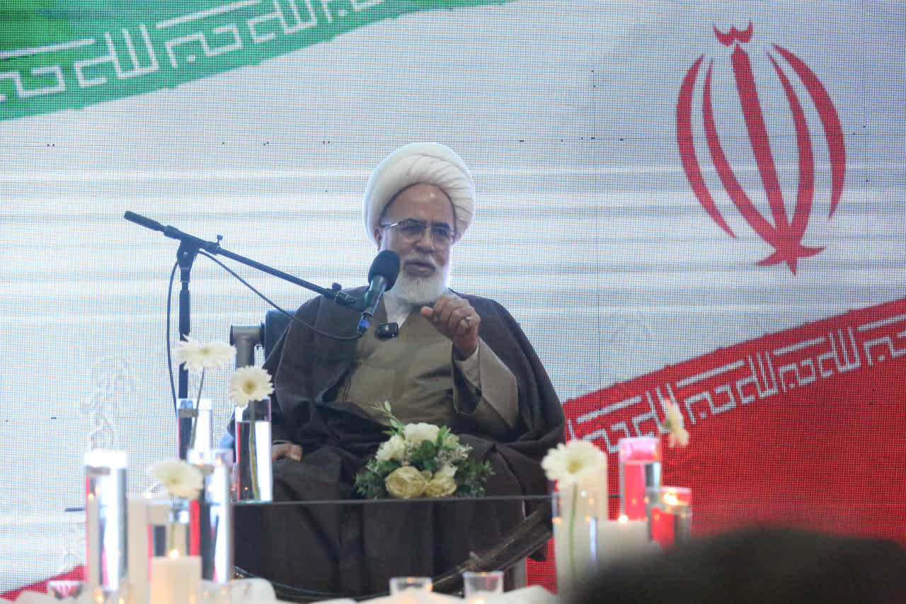 دانشگاه آزاد کرمانشاه میزبان برگزاری جشن ازدواج دانشجویی شد