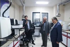 بازدید رنجبر از شرکت&zwnj;های دانش بنیان دانشگاه آزاد اسلامی استان اصفهان