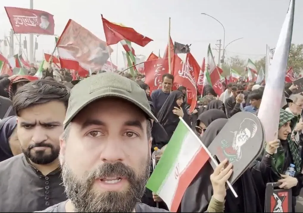 تشییع رهبر انقلاب و حضور خبرنگاران خارجی تشییع رهبر انقلاب و حضور خبرنگاران خارجی
