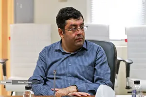 دکتر سعید طاووسی مسرور تاریخ&zwnj;پژوه و استادیار دانشگاه علامه طباطبایی در نشست علمی بازخوانی الهیاتِ انتقام و خون&zwnj;خواهی در تاریخ اسلام و انقلاب اسلامی