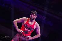 دو فینالیست برای یک مربی در ۵ وزن اول؛ کشتی‌گیر ۱۶ ساله‌ای که همه را غافلگیر کرد