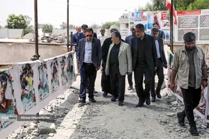 حضور دکتر رنجبر در مدرسه شجره طیبه میناب و مزار شهدای مظلوم دانش&zwnj;آموز