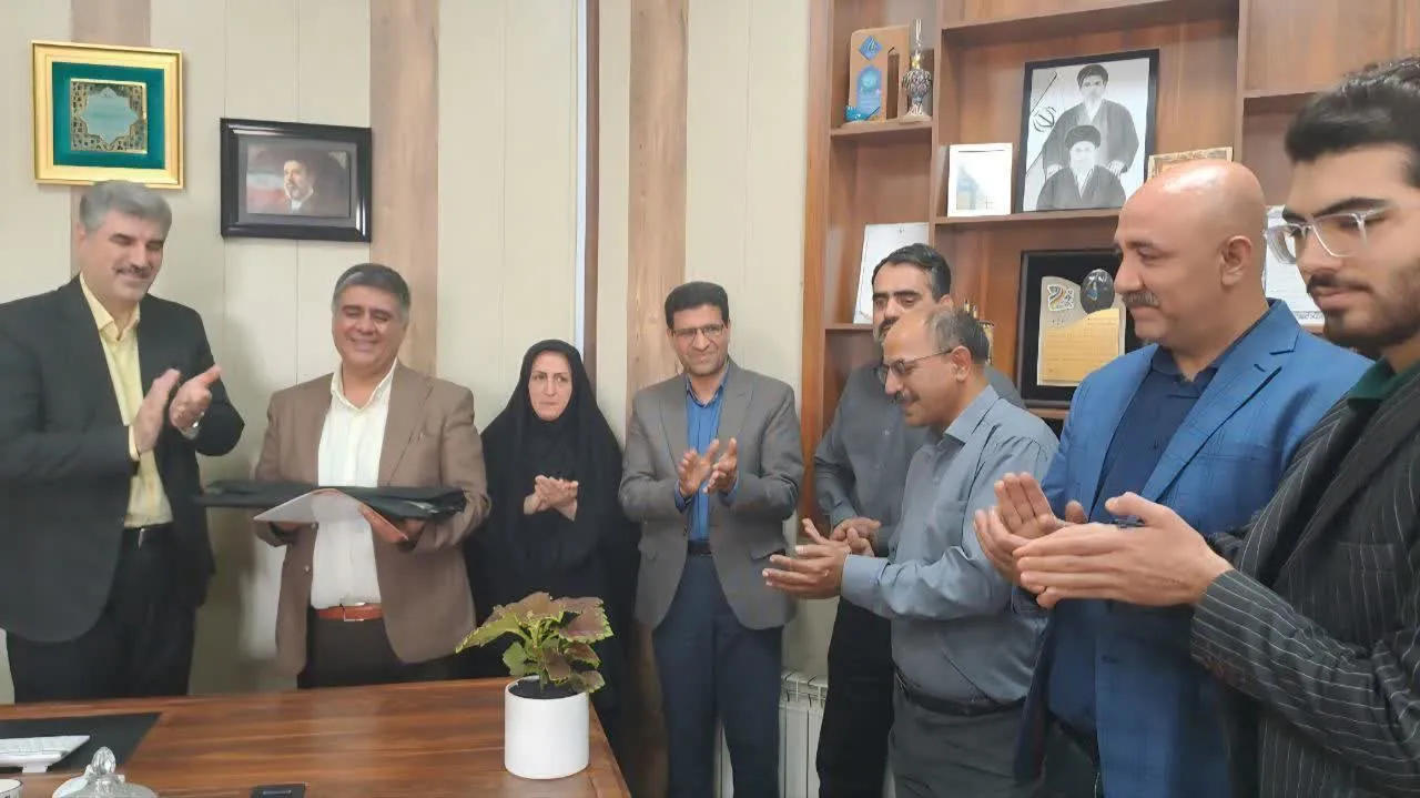 تجلیل از قهرمان پاراشنای زاج