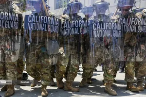 آتش اعتراضات در لس آنجلس