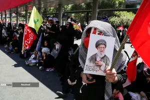 تشییع پیکر مطهر آقای شهید ایران و خانواده ایشان در مشهد