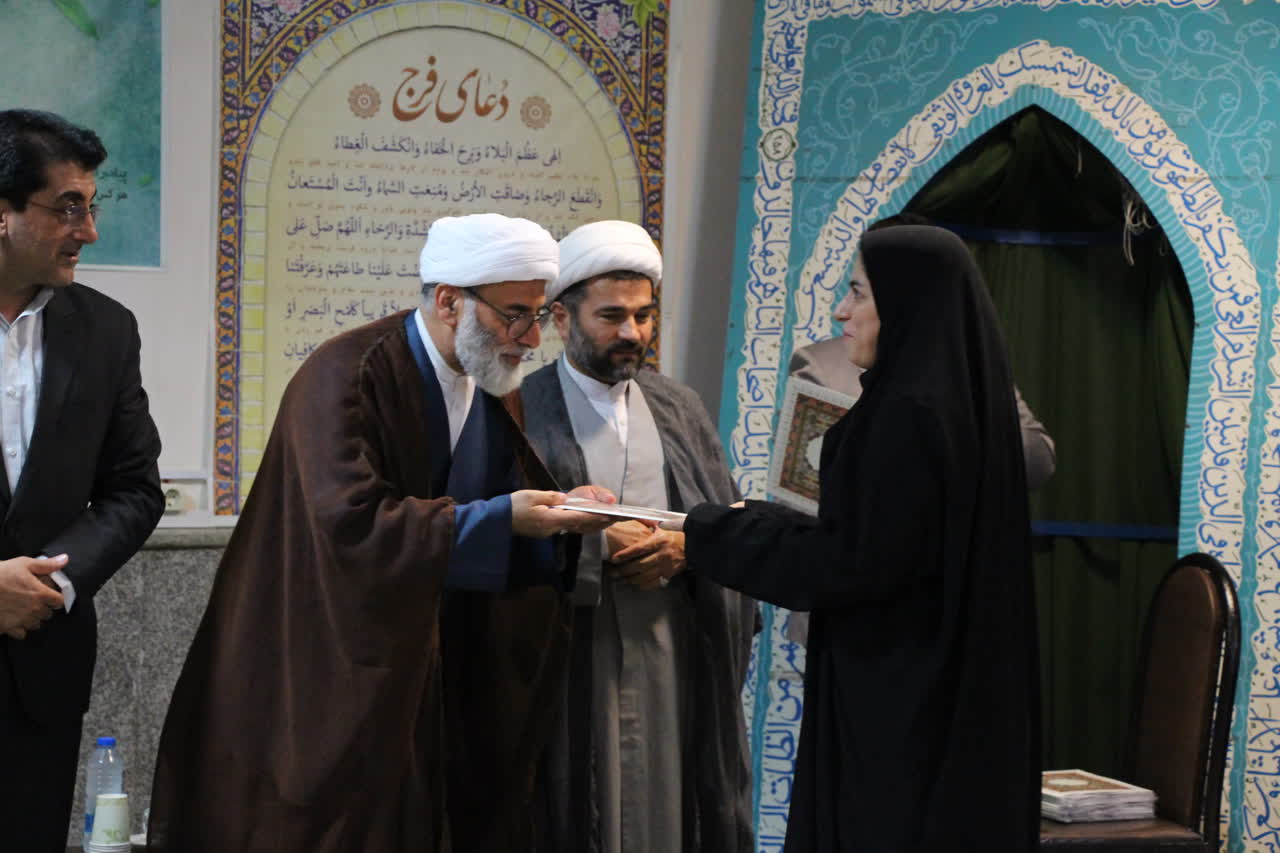 جوامع اسلامی به آموزه‌های قرآن عمل می‌کردند، شرایط جهان اسلام متفاوت می‌شد