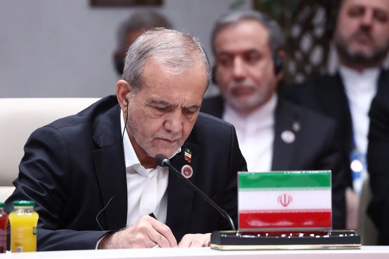 مسعود پزشکیان
رئیس جمهور