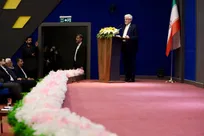 عارف: دانشمند، یک سرمایه معنوی و راهبردی برای کشور است/ باید آثار دستاوردهای علمی و پژوهشی را مردم لمس کنند