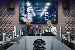 آیین اعطای نشان &laquo;سرو سیمین پارسی جان&raquo;
