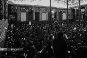 عزاداری اباعبدالله الحسین(ع) در حسینیه سادات اخوی