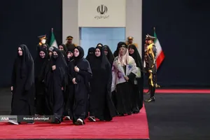 ادای احترام ادیان مختلف بر پیکر رهبر مجاهد شهید انقلاب
