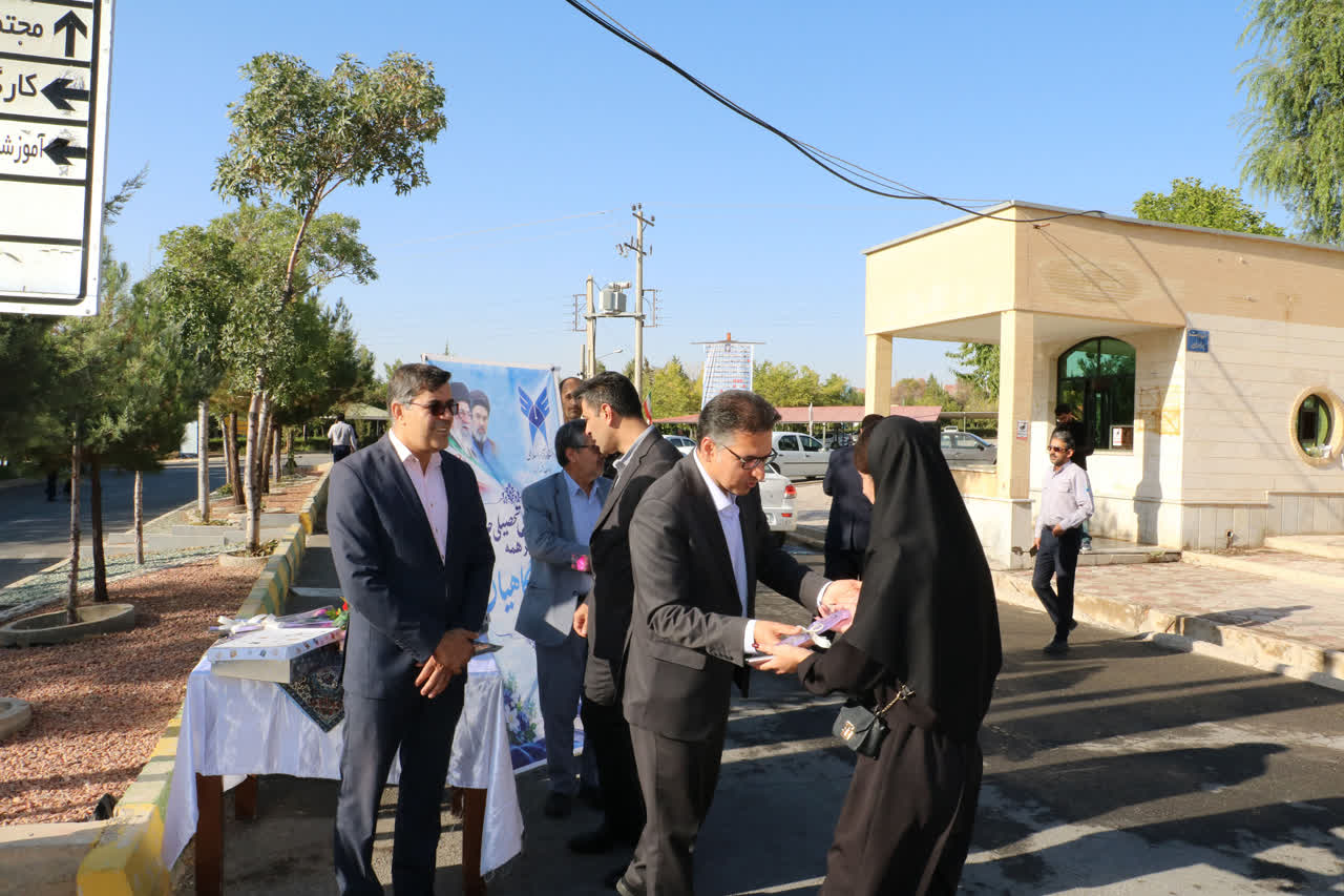 دانشگاه باید محیطی بانشاط‌ و امیدآفرین برای رشد علمی، فرهنگی و مهارتی دانشجویان باشد