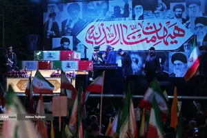اجتماع مردمی در حمایت از رزمندگان اسلام و وداع با سردار شهید خادمی