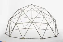 طراحی و اجرای فناورانه سازه‌ای سبک، نوین و زیبا در معماری