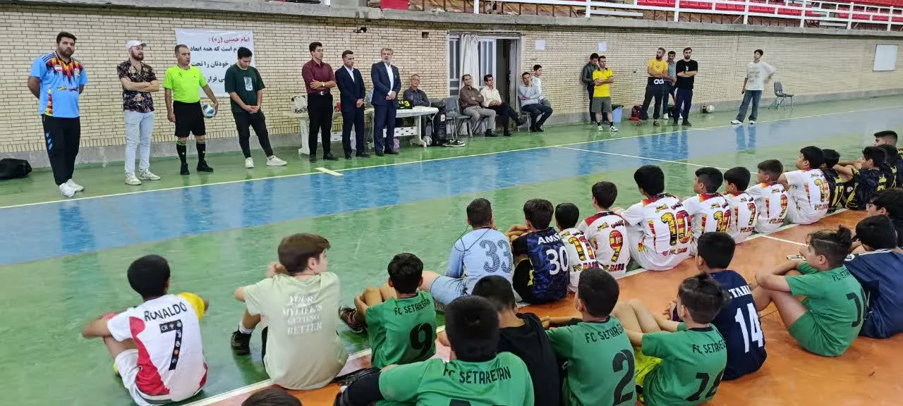دامشگاه آزاد ارستجان