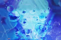 علماء-یطورون-تقنیة-مبتکرة-لإزالة-المواد-الکیمیائیة-الأبدیة-بسرعة-فائقة