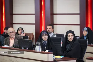 آیین افتتاحیه &laquo;طرح تحول درس انس با قرآن کریم&raquo; با حضور دکتر بیژن رنجبر رئیس دانشگاه آزاد اسلامی