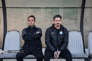 هفته نوزدهم لیگ برتر فوتبال؛ استقلال - پیکان