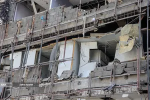 تجمع اعضای کادر درمان در محکومیت تجاوز آمریکا و رژیم صهیونیستی