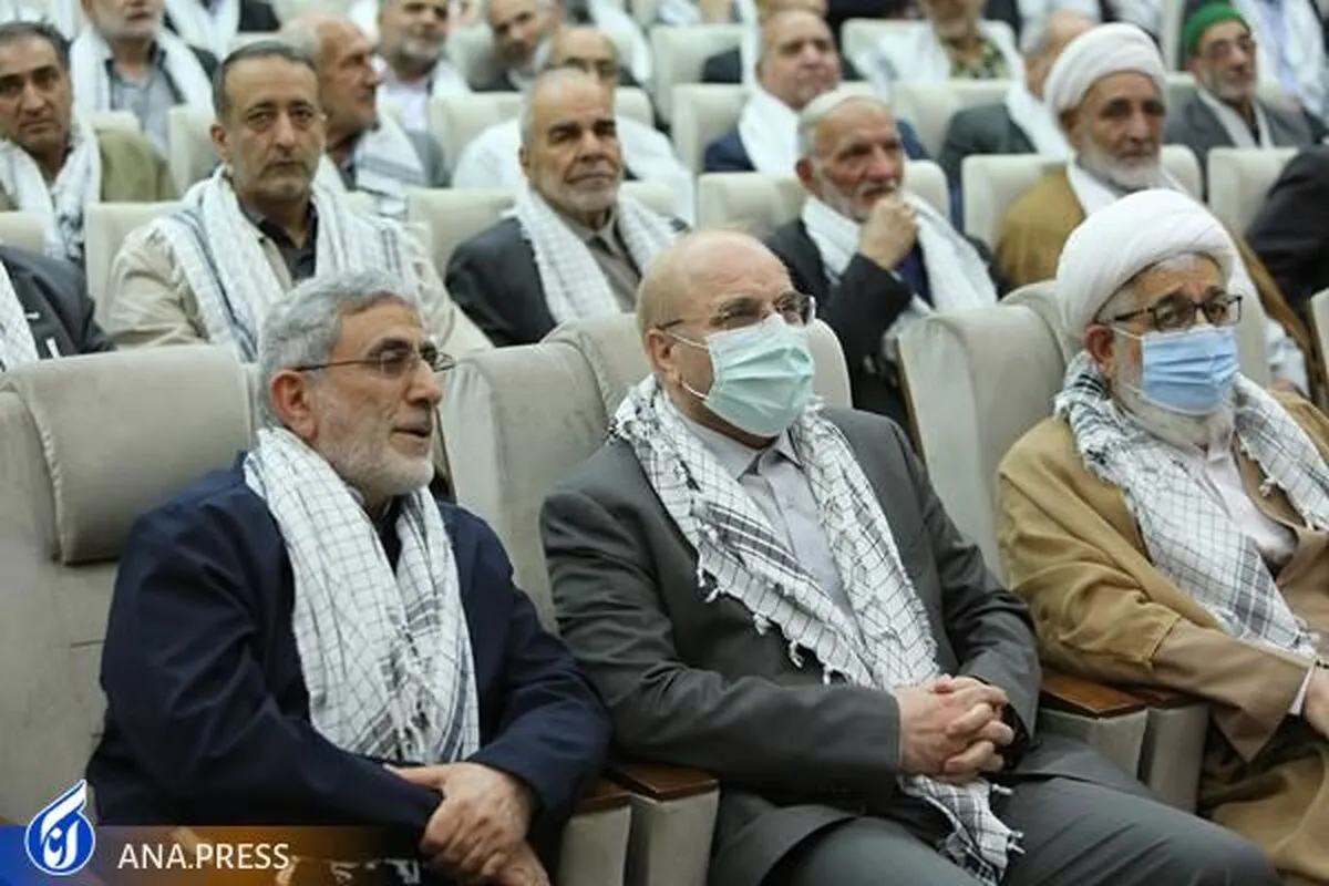 قالیباف: حل مشکلات اقتصادی کشور باید بر اساس موفقیت‌های دفاع مقدس باشد