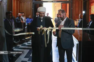 مراسم افتتاح نمایشگاه &laquo; آیینه&zwnj;های نعت&raquo; آیین گرامیداشت ۱۵۰۰مین سالگرد میلاد پیامبر اکرم(ص) با حضور حجت&zwnj;الاسلام والمسلمین محمد قمی رییس سازمان تبلیغات اسلامی