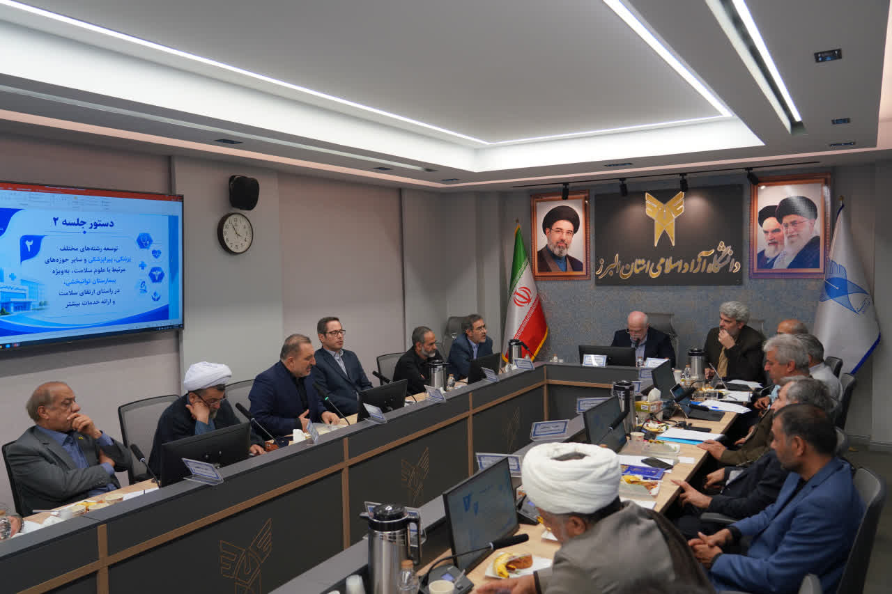 قطار تحول دانشگاه آزاد اسلامی پس از شهادت دکتر طهرانچی متوقف نشد