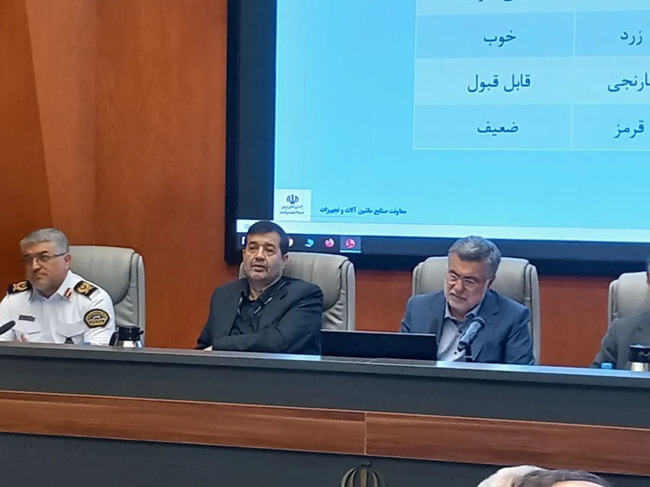 دنیامالی