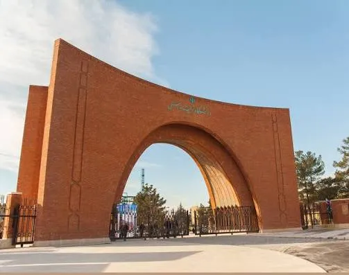 دانشجویان