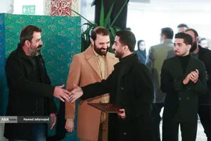  افتتاح هفتمین جشنواره تئاتر &laquo;شهر&raquo; با حضور هنرمندان و بازیگران سینما،تئاتر و تلویزیون