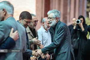  تشییع پیکر سیمین&zwnj;دخت وحیدی