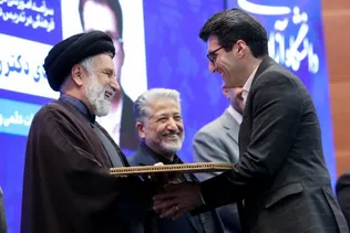تلفیق علم روز با تعهد؛ بایدهای مسیر استادی و تربیت دانشجو؛ از پیاده‌سازی جهت‌گیری الهی در کلاس‌ درس تا پژوهش‌ مسئله‌محور