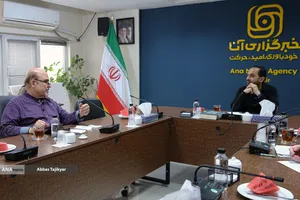 نشست علمی واکاوی ابعاد راهبردی و تمدنی تشییع تاریخی رهبر شهید