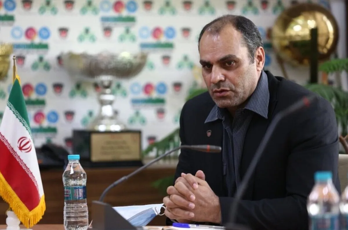 احسانی: بدهی میلیاردی ذوب‌آهن قابل کتمان نیست/ بازیکن خارجی با کیفیت ارزان‌تر از داخلی‌هاست