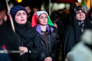 اجتماع مردمی در حمایت از رزمندگان اسلام