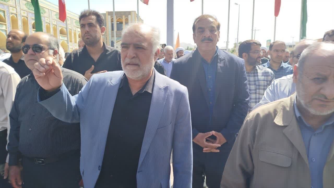 تشییع پیکر دانشجوی شهید دانشگاه آزاد بردسیر 2