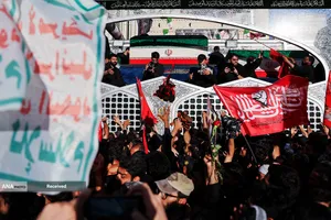 تشییع پیکر مطهر آقای شهید ایران و خانواده ایشان در مشهد