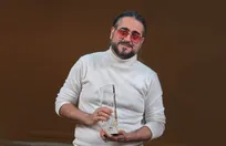 دلنوشته سعید نجاتی دارنده سیمرغ فجر برای وطن و مردم ایران/ عاشق شما هستم که معنای سمت درست تاریخ هستید