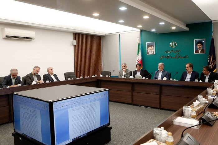 تفاهم‌نامه وزارت فرهنگ و استانداری کرمان امضا شد///// از دوسالانه نقاشی تا جشنواره موسیقی نواحی
