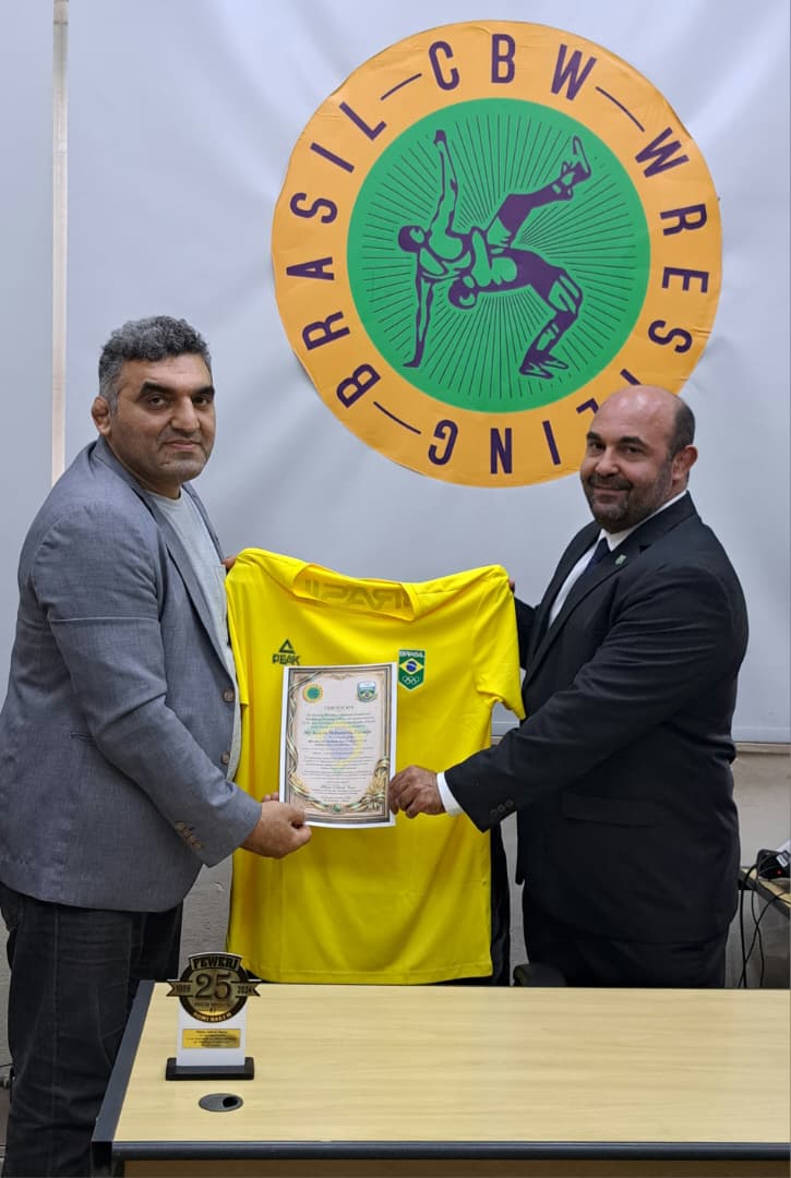 ///برود///یک ایرانی سرمربی تیم ملی کشتی برزیل شد+عکس