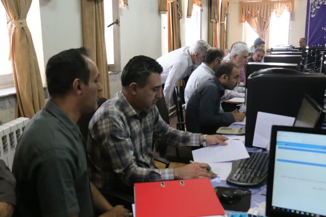 همدان برای دومین سال متوالی میزبان فرآیند بستن حساب‌های مالی دانشگاه آزاد اسلامی شد