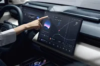 سری E کلاس بنز با سیستم‌عامل Flyme Auto عرضه می‌شود