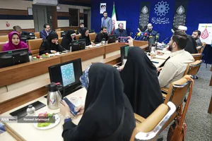 نشست رویداد فرهنگی عطر سیب
