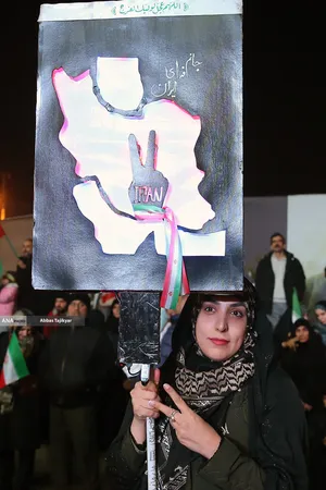 اجتماع مردمی در خونخواهی امام شهید امت - میدان انقلاب