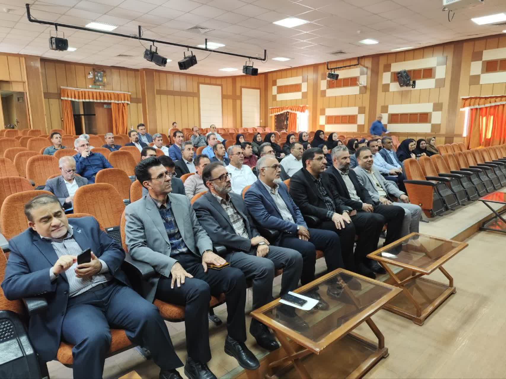 جزئیاتی از نشست تخصصی «آشنایی با هوش مصنوعی و کاربرد آن در تولید محتوا»