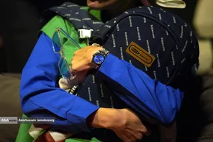 نمایش &laquo;لحظه درنگ می&zwnj;کند&raquo;