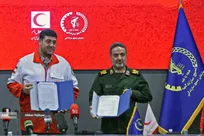 امضای تفاهم‌نامه جمعیت هلال احمر و بسیج سازندگی