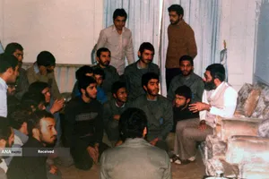  مجاهد خستگی&zwnj;ناپذیر - رهبر شهید امام خامنه&zwnj;ای 