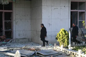 بازدید دکتر بیژن رنجبر رئیس دانشگاه آزاد اسلامی، پس از حمله هوایی آمریکا و رژیم صهیونیستی به سفارت سابق آمریکا(لانه جاسوسی) 